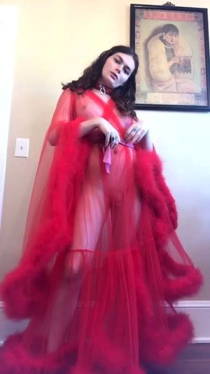 Viola Costa - very sexy