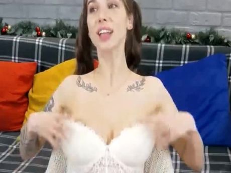 Brunette Babe Adorable Sexual Hunger Live