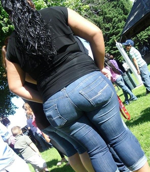 NICE FAT PUBLIC ASS