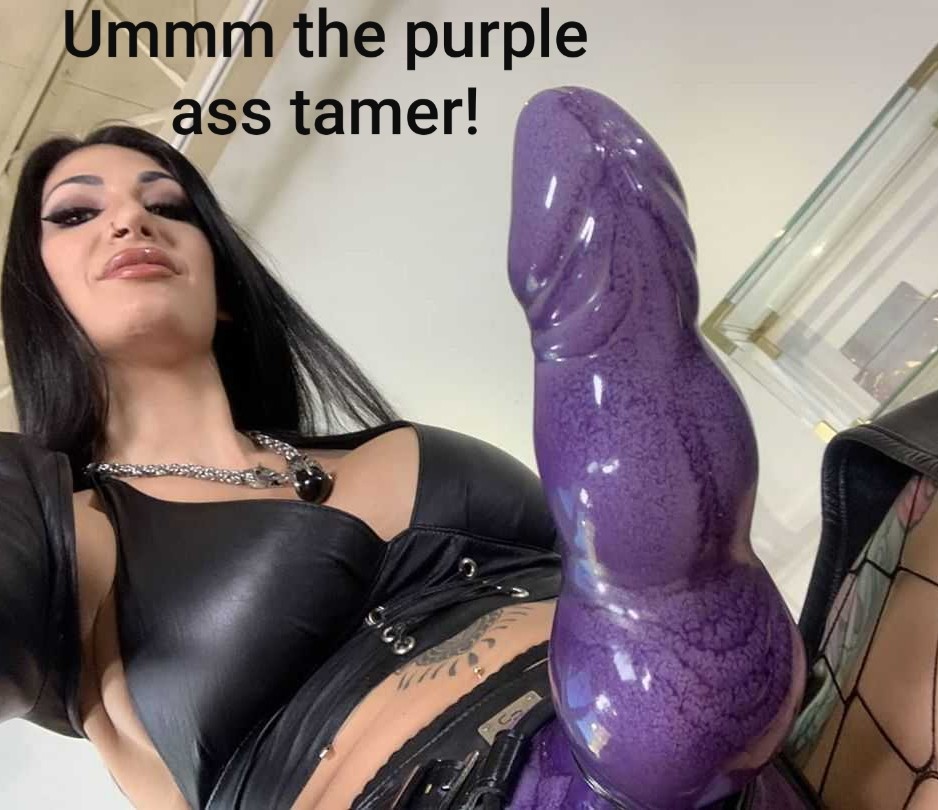 Strap on dominator