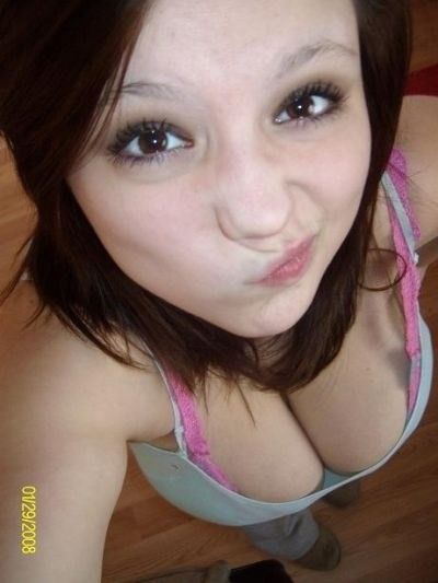 Teen with big cleavage