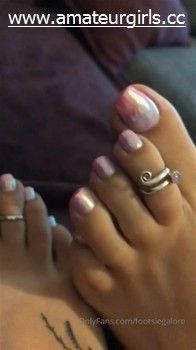 Watch more on AMATEURGIRLS[dot]CC Model: [ footsiegalore ]