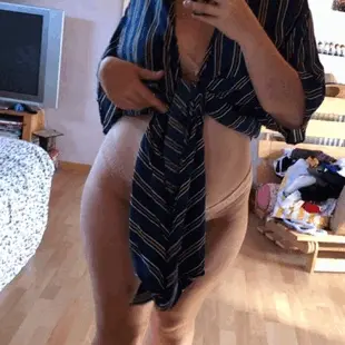 This is a sexy thick amateur