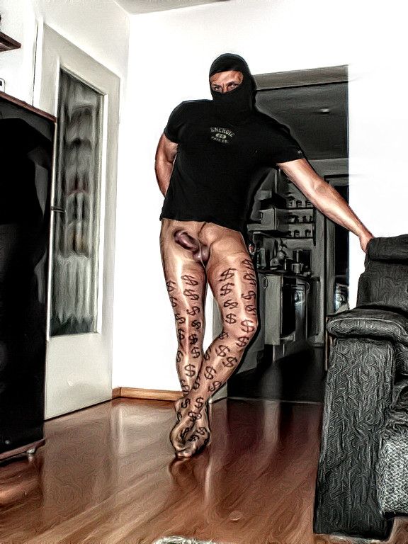 hot cock want to go out of a pantyhose