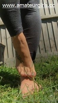 Watch more on AMATEURGIRLS[dot]CC Model: [ footsiegalore ]