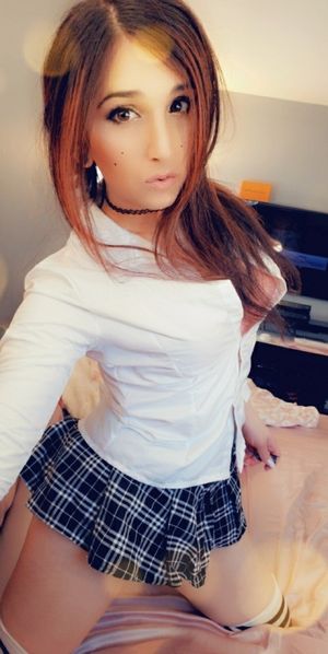 Emily Rose IV - very sexy and hot