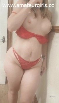 Watch more on AMATEURGIRLS[dot]CC Model: [ pawglucylou ]