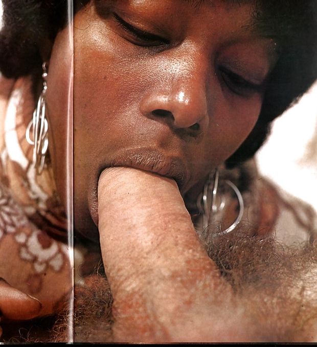 Black ladies are beautiful with a cock in their mouth - they can suck nicely and well