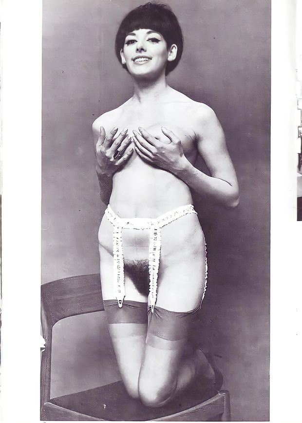 I like retro milf with a nice pussy