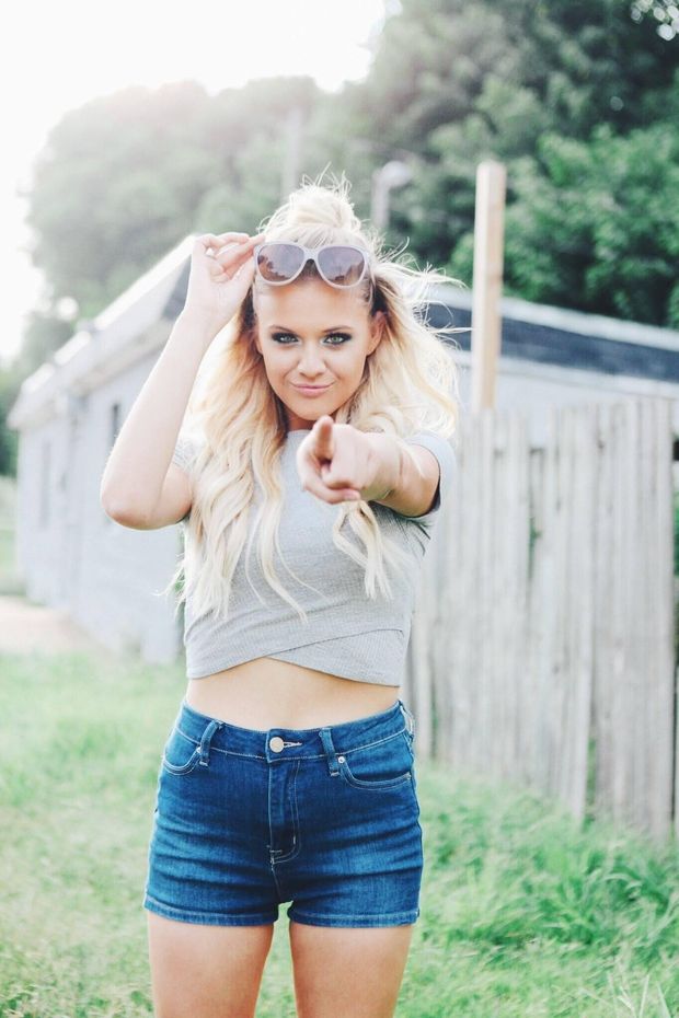 Kelsea in shorts