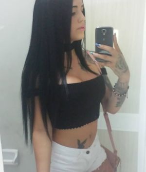 Danna Correa - very gorgeous