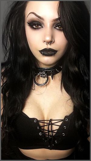 [ Nice Bosoms Goth Babe ]
