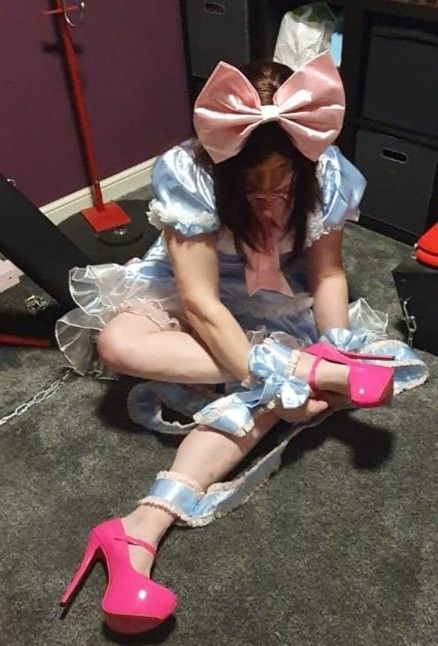 Daddy's mad-you didn't do your housework.