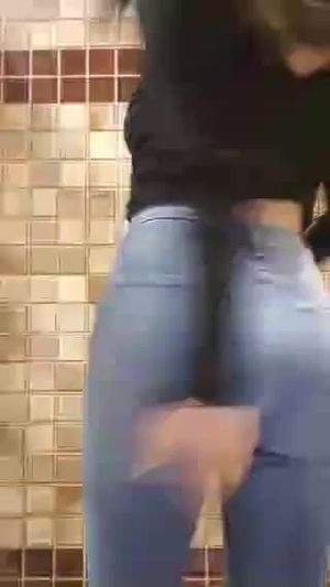 video of ass jeans