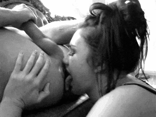 Get your naughty tongue on my asshole