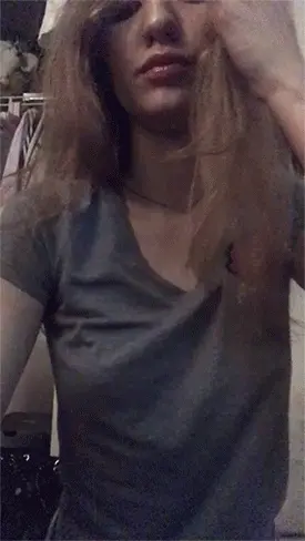 boucing tits no bra