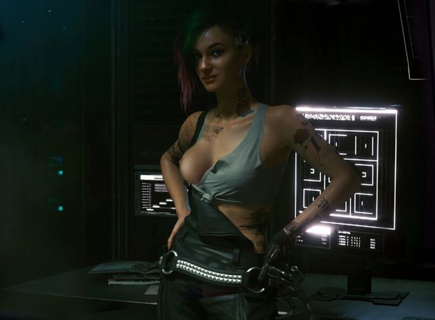 Judy hopes V will notice how she absentmindedly forgot to tuck in her breast.