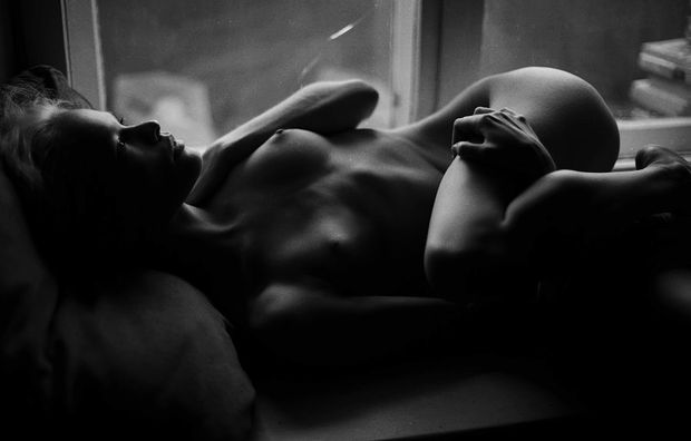 Tangled nude art