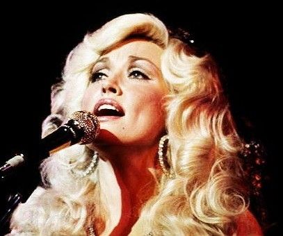 Dolly Parton,  one of the most beautiful singers ever!