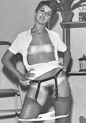 Gwendolynn's best friend discovers her in his home