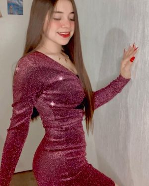 Sexy cute teen, not nude