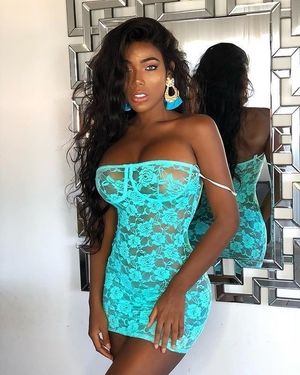 Monifa jansen