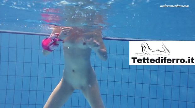 tettone, 18 anni, nuotatrice nuda, sport femminile, sport, atlete nude, sportive nude, nuotatrici, diciottenni nude - Blog Tettediferro