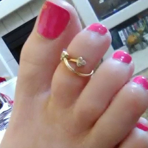 Jack off on my feet