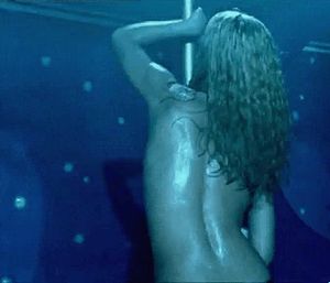 Sexy Alice Braga Nude