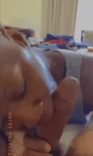 @prettiassnigga sucking a black one