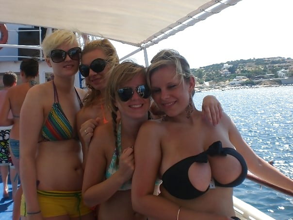 tettone in vacanza