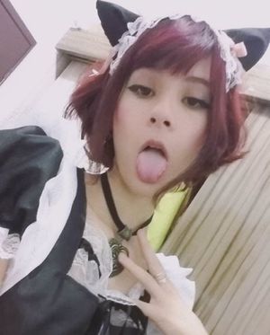Ahegao maid