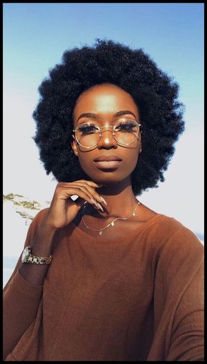 [ Ｐｌｅａｓａｎｔ Looking nErD Babe ]