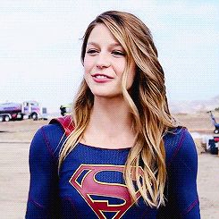 Melissa Benoist Supergirl