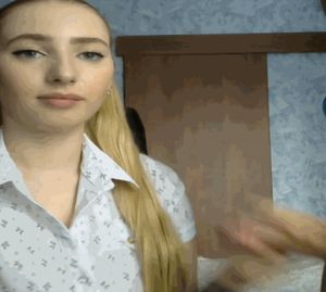 Sexy cam blonde wanks