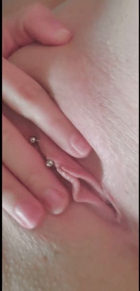 CLOSE UP PUSSY PORN GIF