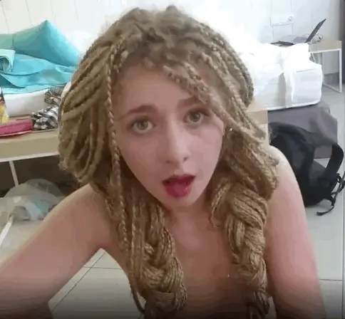 cute face
