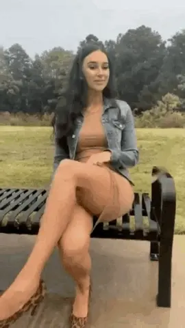 teases me