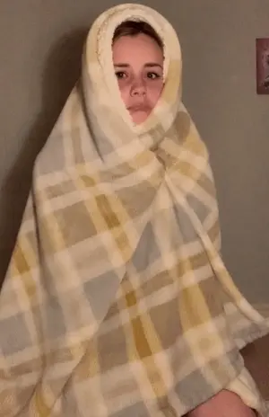 amateur bendypiri nude reveal