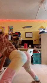 perfect ass twerk and play teens 6