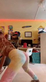 perfect ass twerk and play teens 7
