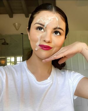 Selena facial 7