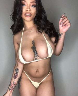 big ass titties & tattoos