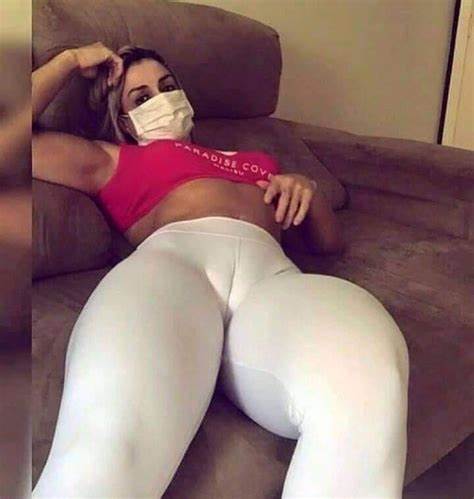 Thick ass with a cameltoe