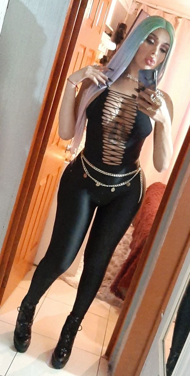 Amazing Paulina