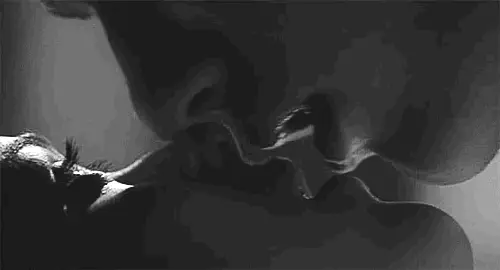 Kiss