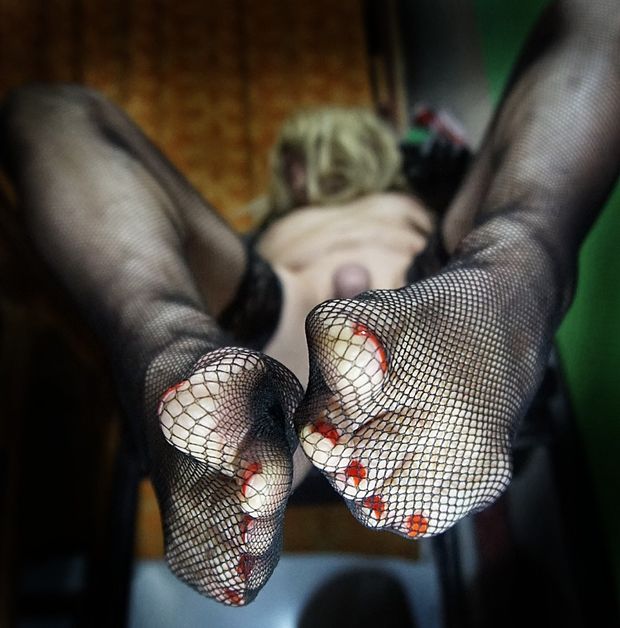 My feet 2