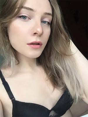 Please shoot your cum all over this fair skinned tranny in Tallahassee FL