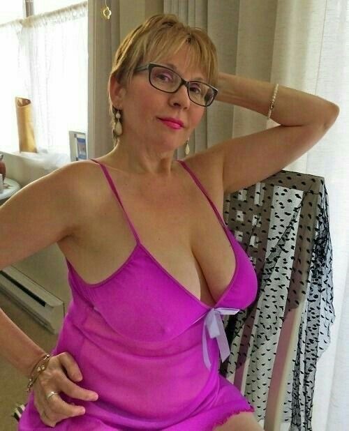 Petra in hot pink