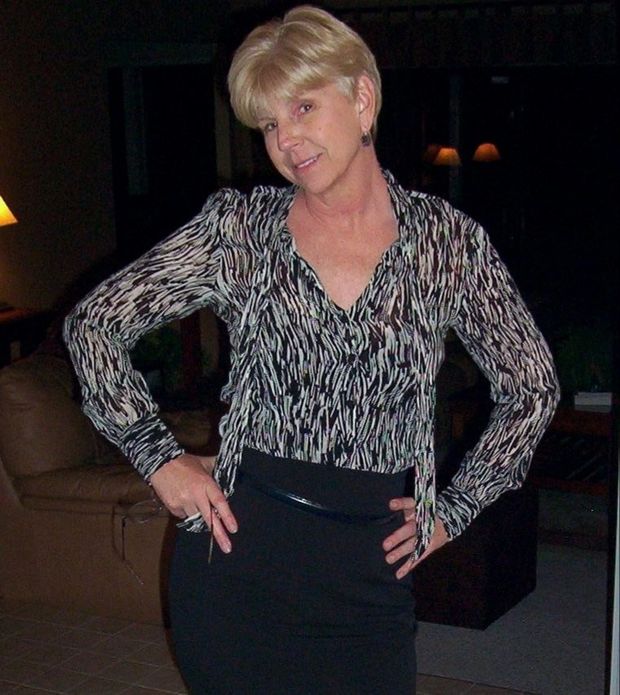 short haired sexy mature